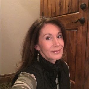 Meet your Posher, Traci